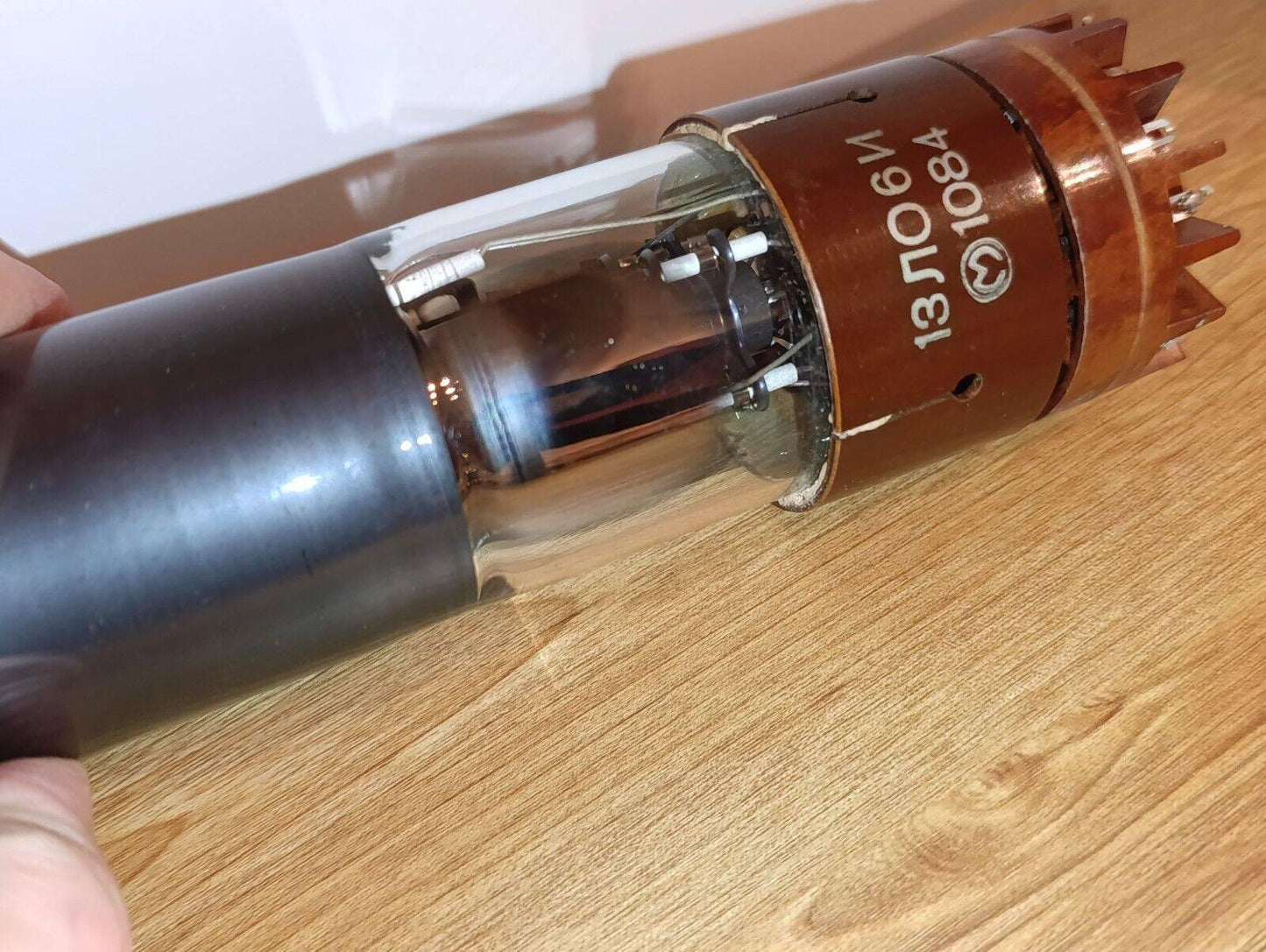 1 x HUGE RARE 13LO6I Melz Soviet USSR Oscilloscope CRT Tube cathodique USED