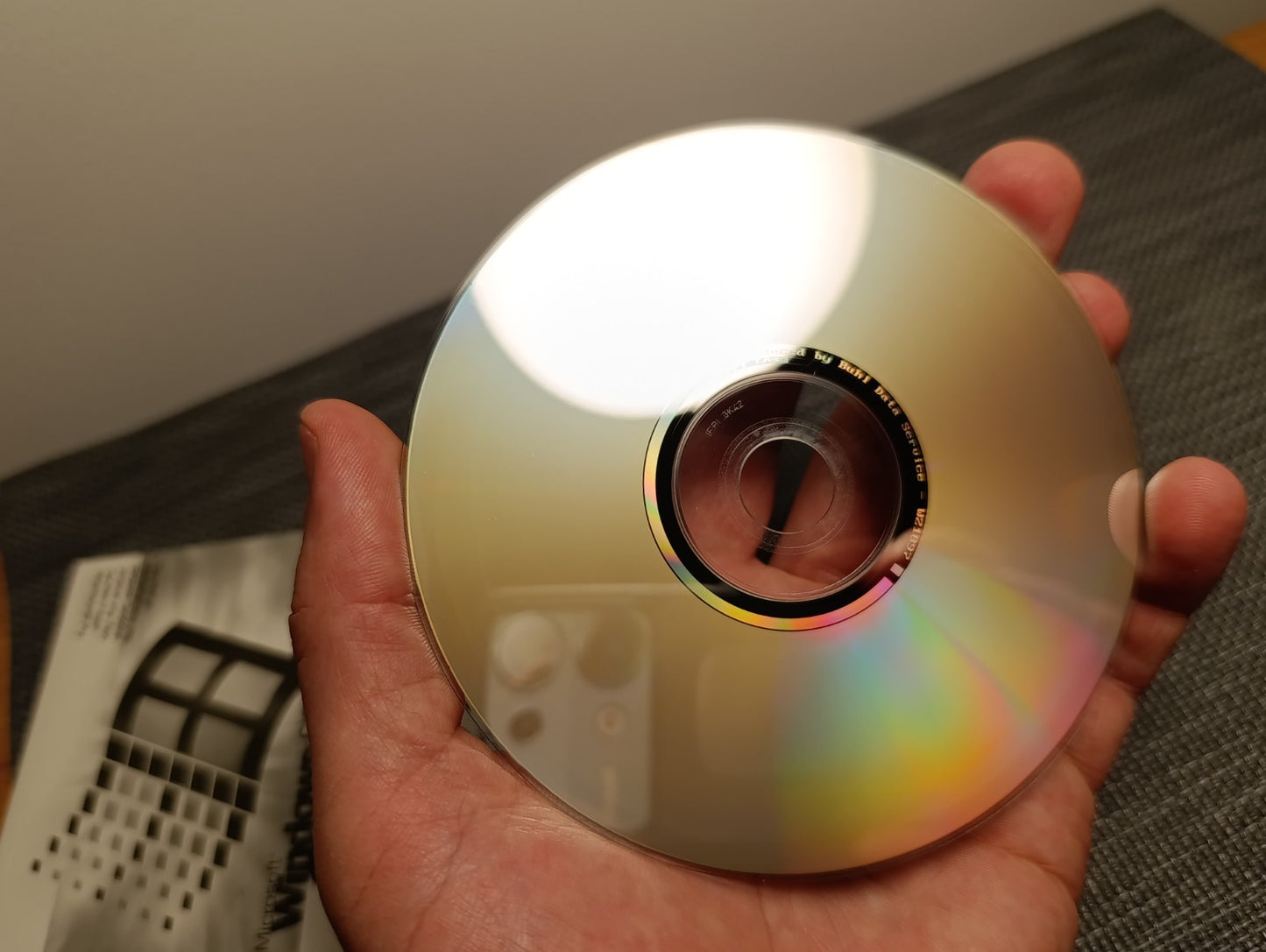 Microsoft Windows 98 Starts Here Press PC CD Rom Disc ( CD ONLY) CD 1897