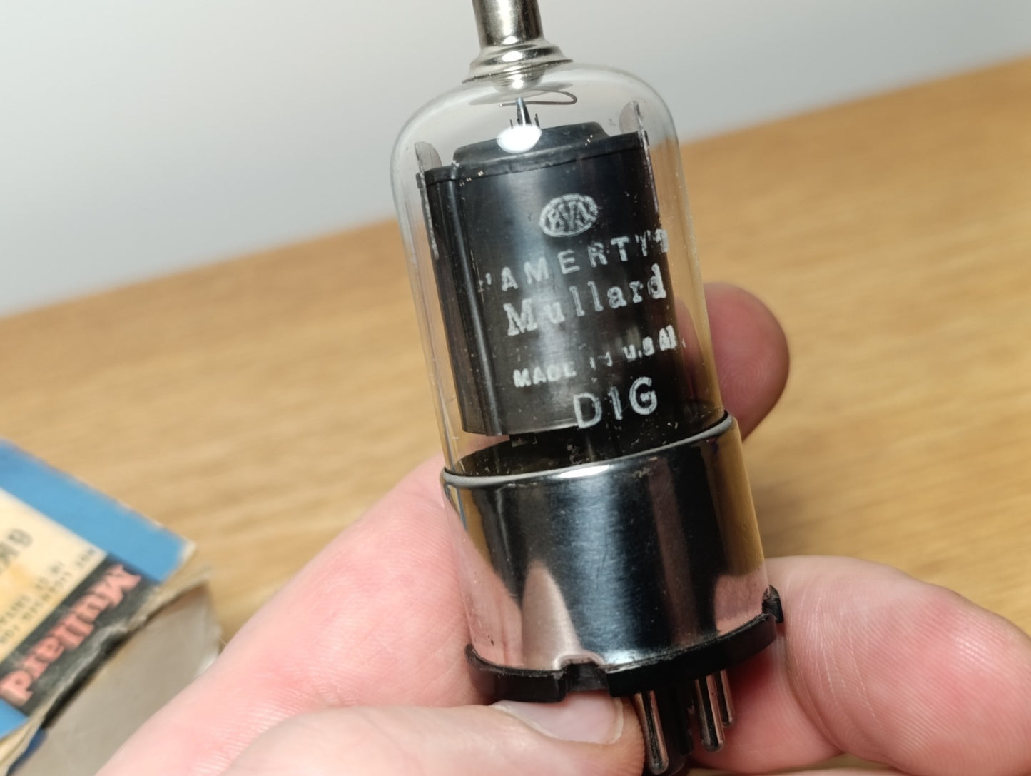 Vintage Radio Valve 6K7GT Pentodo Tube MULLARD