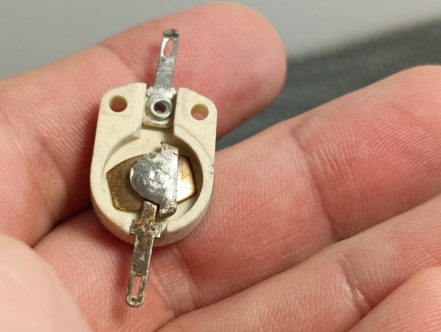Ceramic Trimmer Capacitor 10-60pF Silver Plated 4 Pieces (4)