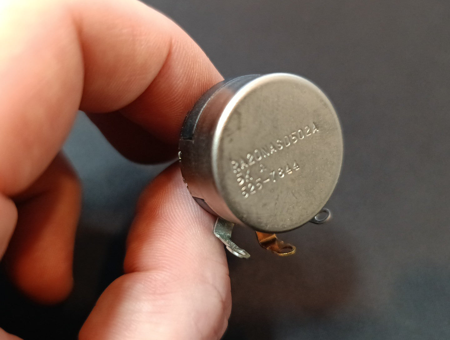 Clarostat 625-7844 Potentiometer 5KΩ 5000ohm 5K RA20NASD502A NEW