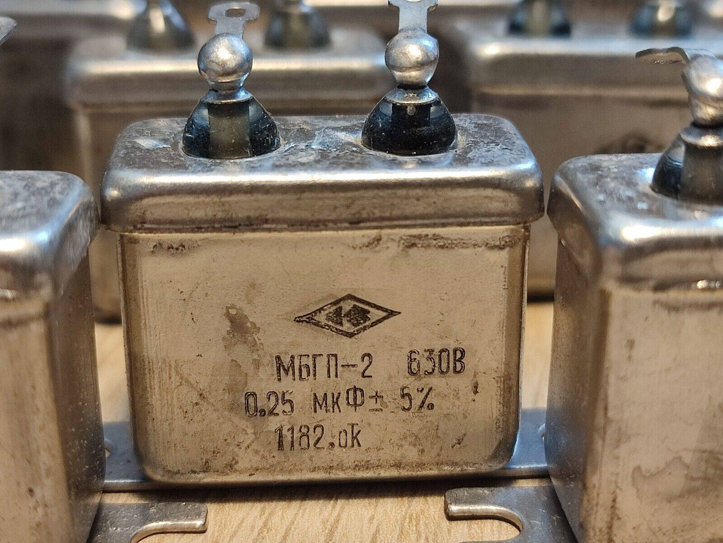 10Pcs Lot of 0.25uF 630 V 5% RUSSIAN PAPER IN OIL AUDIO CAPACITOR MBGP-2 МБГП–2