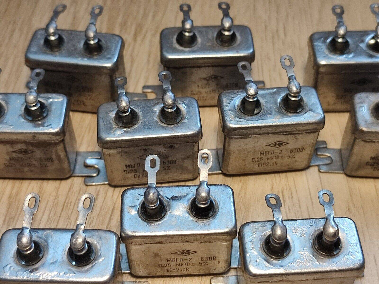 10Pcs Lot of 0.25uF 630 V 5% RUSSIAN PAPER IN OIL AUDIO CAPACITOR MBGP-2 МБГП–2
