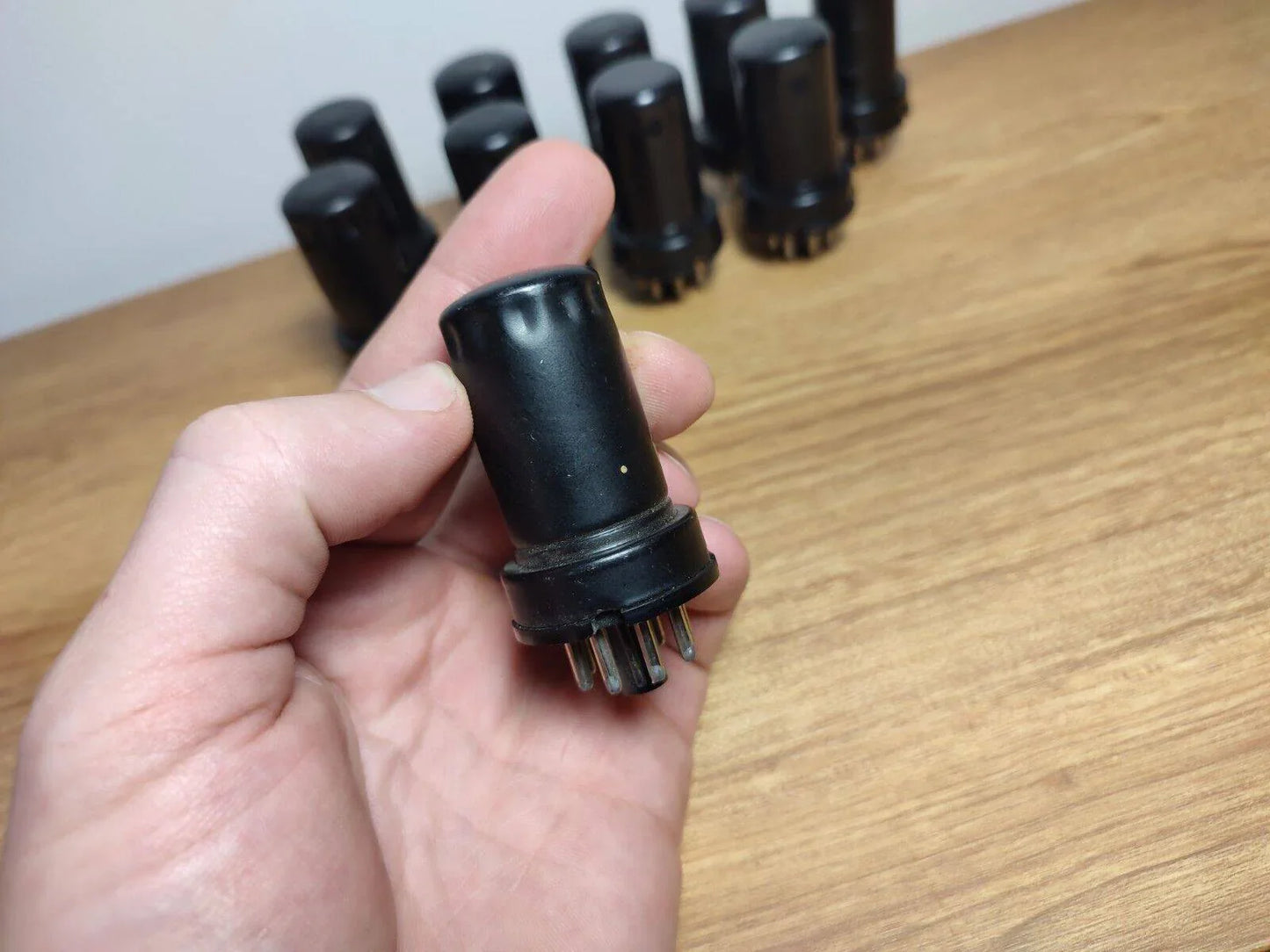 10x 6J8 / 6Ж8 = 6SJ7 HF Pentode Tube NEVZ Soviet Diff DATA NAUJI NOS RADIJO VAMZDŽIAI