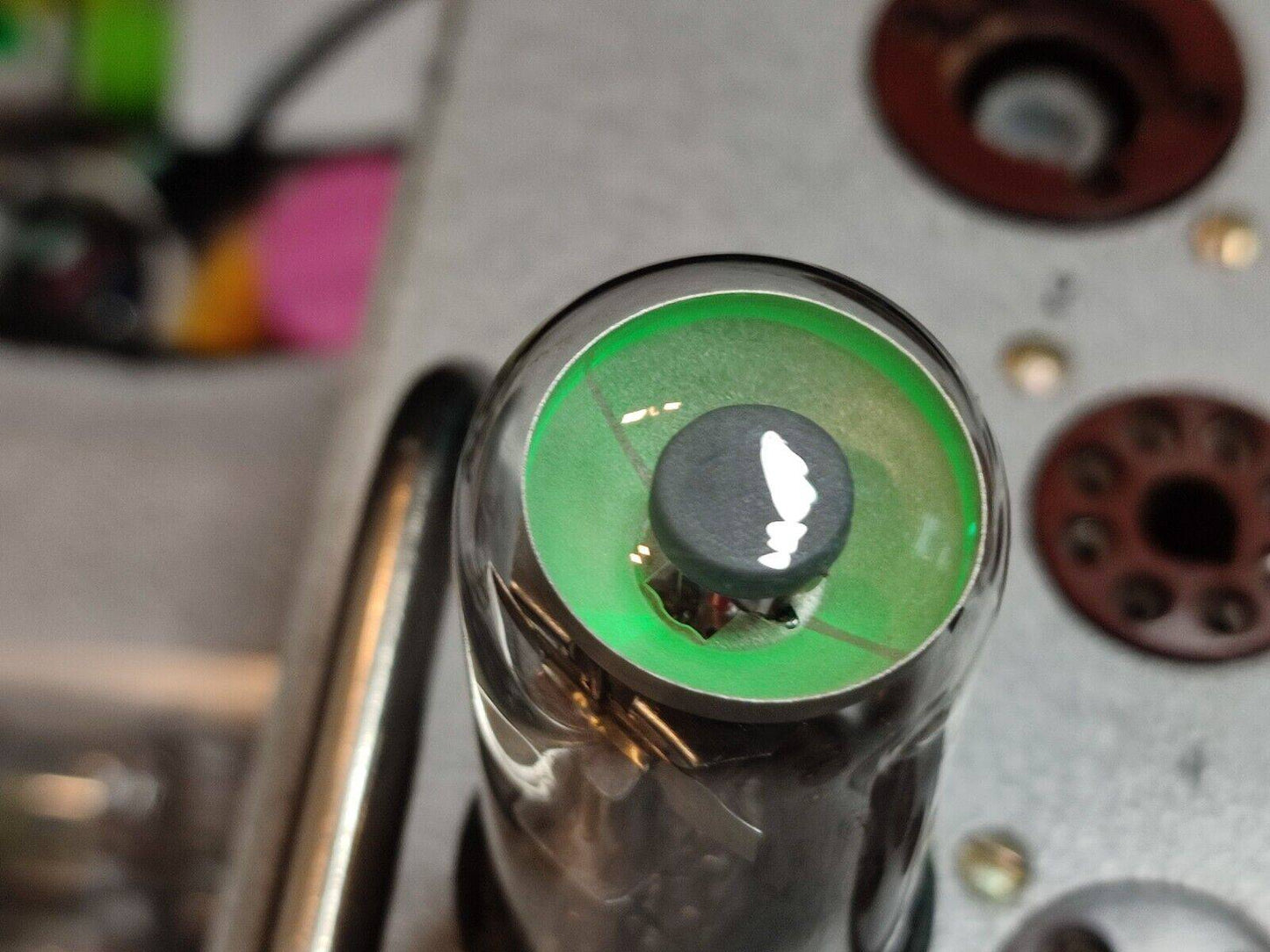 1pc. 6E5S = 6E5G / 6E5C / 6G5G / 6E5 Magic Eye Tube Indicator NOS Tested