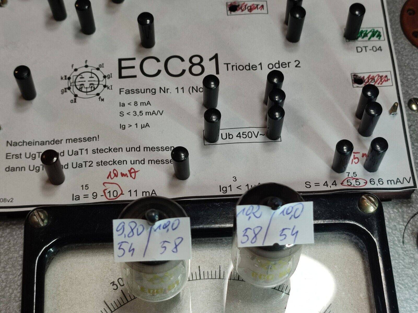 2 Pcs ECC81 RFT DOUBLE TRIODE VHF TESTED NOS TUBE = 12AT7 B152 CC81E CV455
