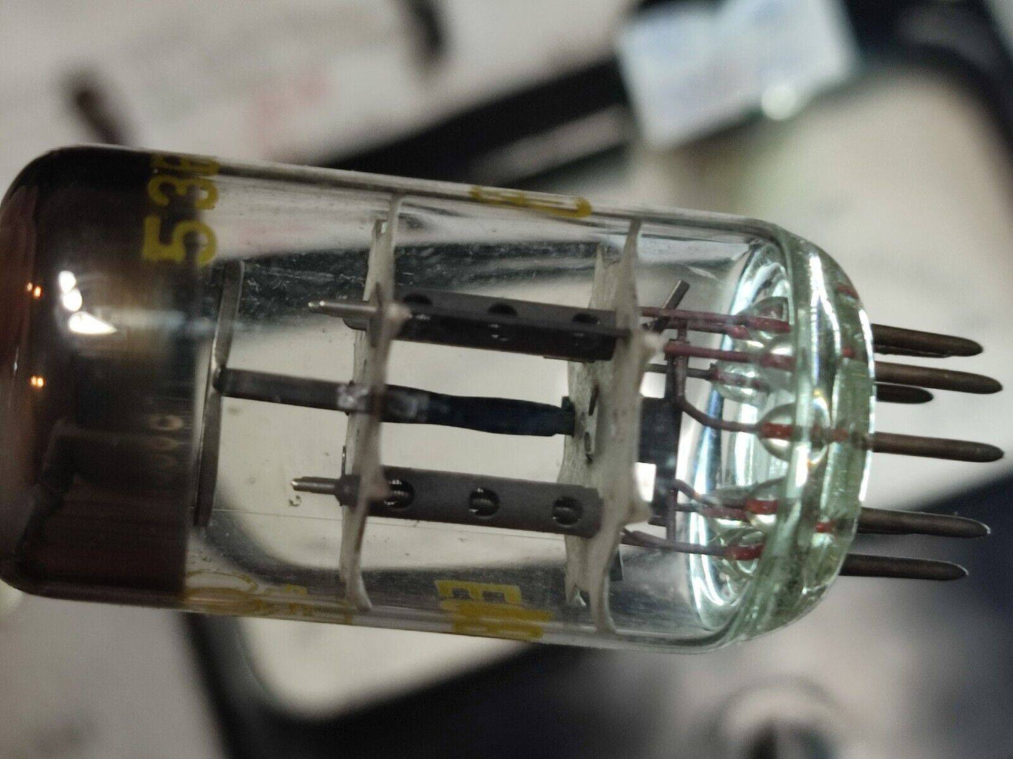 2 Pcs ECC81 RFT DOUBLE TRIODE VHF TESTED NOS TUBE = 12AT7 B152 CC81E CV455