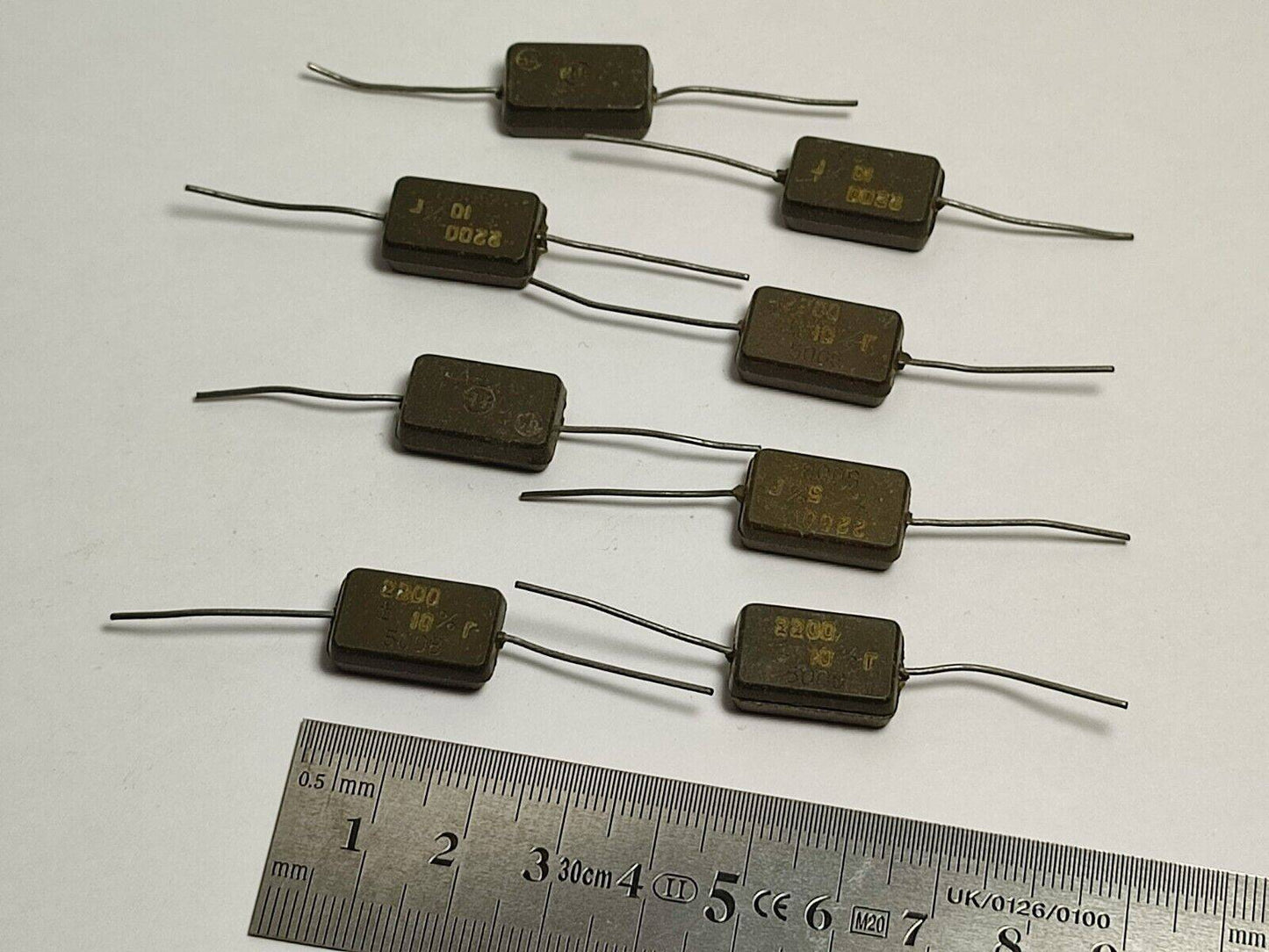 2200pF 500 V 10% LOT OF 8 Pcs. RUSSIAN SILVER-MICA CAPACITORS KSO-10G КСО-10Г