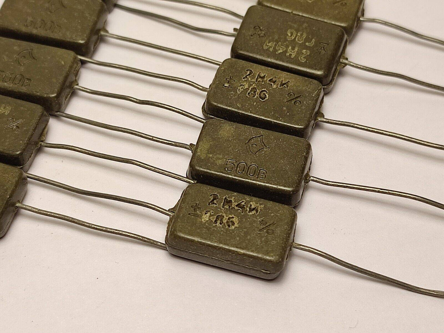 2400 pF 500 V 10 % LOT OF 10 MICA SILVER-PLATED RUSSIAN CAPACITORS KSO-2G