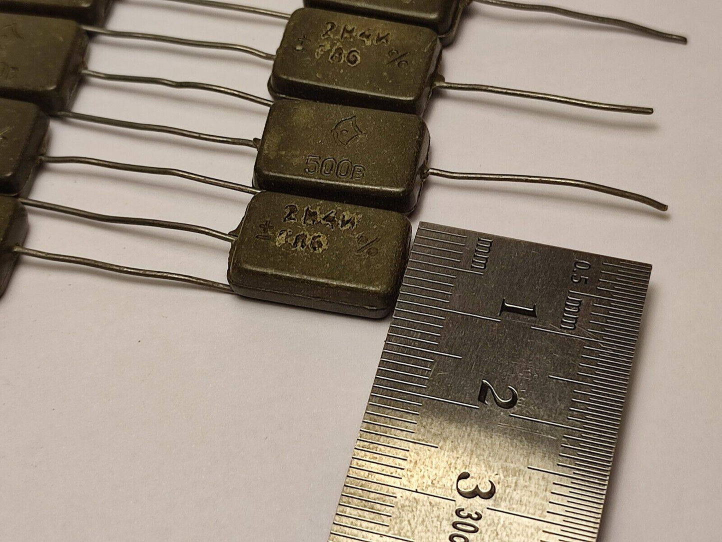 2400 pF 500 V 10 % LOT OF 10 MICA SILVER-PLATED RUSSIAN CAPACITORS KSO-2G