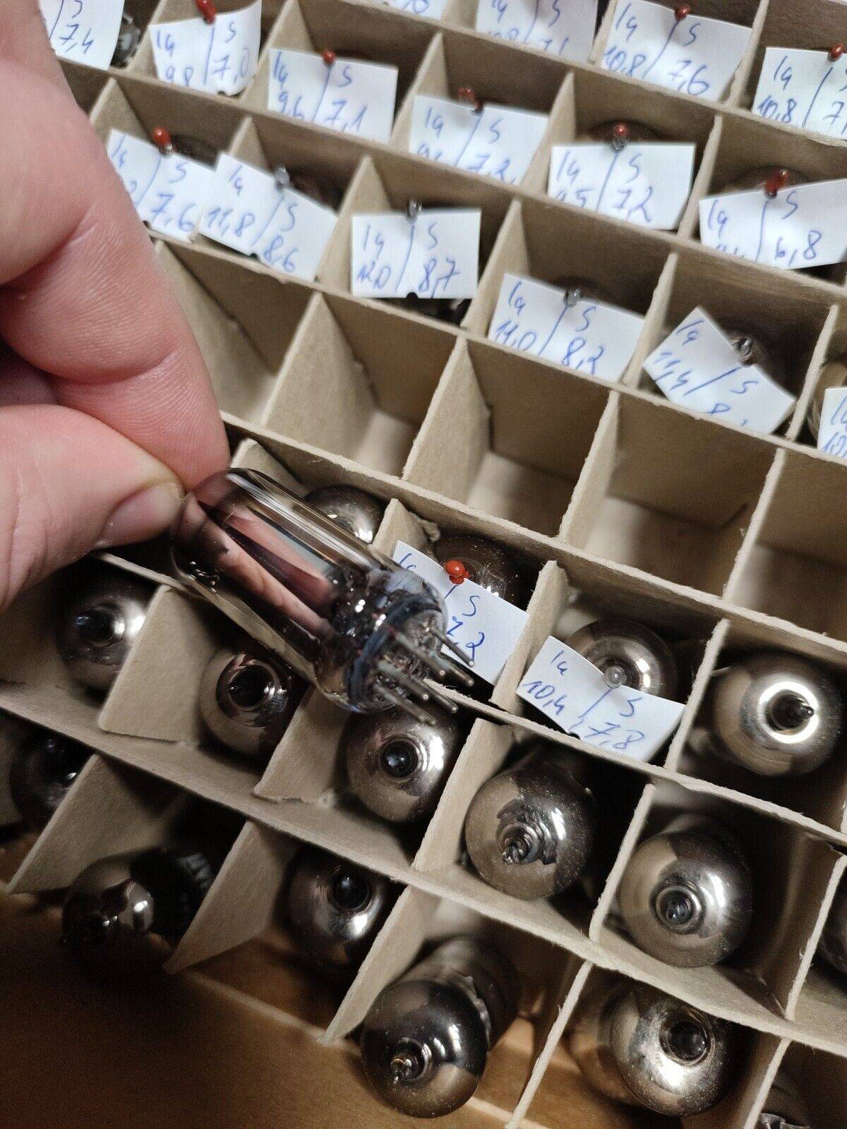 25 pcs. Vintage 6AM8 Brimar Sharp Cut Off Diode-Pentode Audio Vacuum Tube Valve
