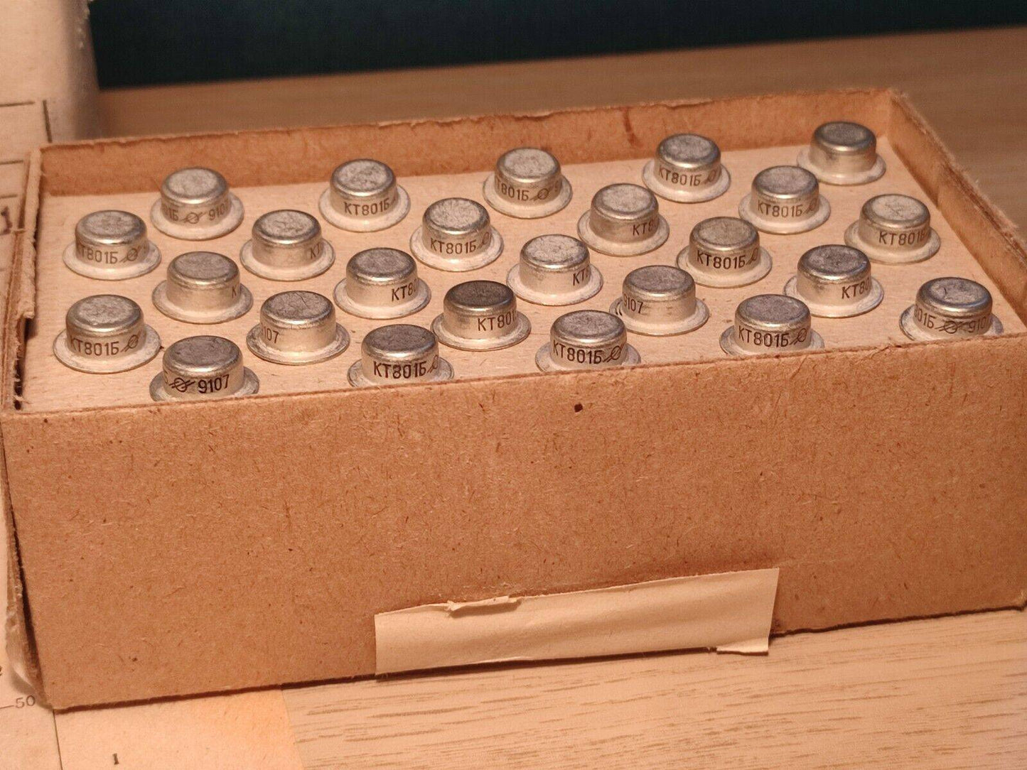 25x KT801B (КТ801Б) USSR Transistor NPN 60V 2A 5W NEW