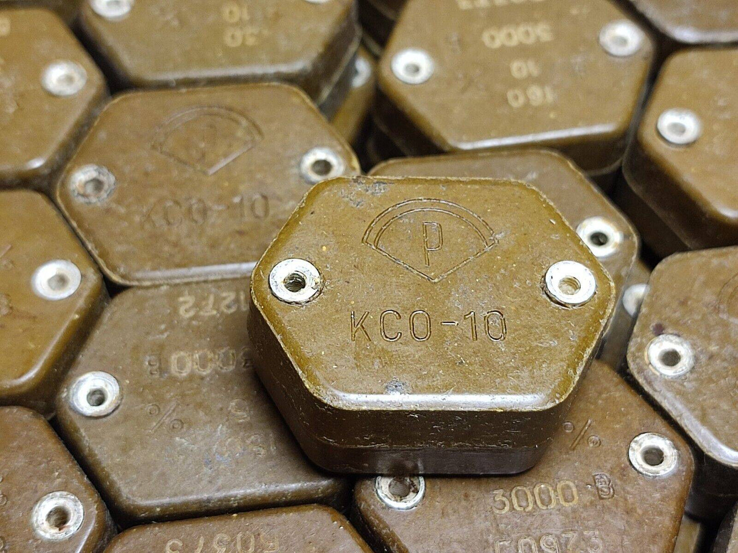 2Pcs. LOT 160pF 3000V 10% RUSSIAN SILVER-MICA CAPACITORS KSO-10 KSO-10