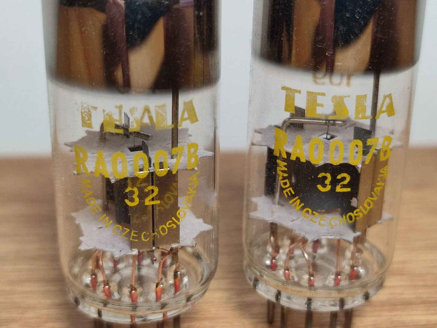 2Pcs RA0007B TESLA SATURATION SPECIAL VACUUM DIODE TUBE NOS ~RA0007A