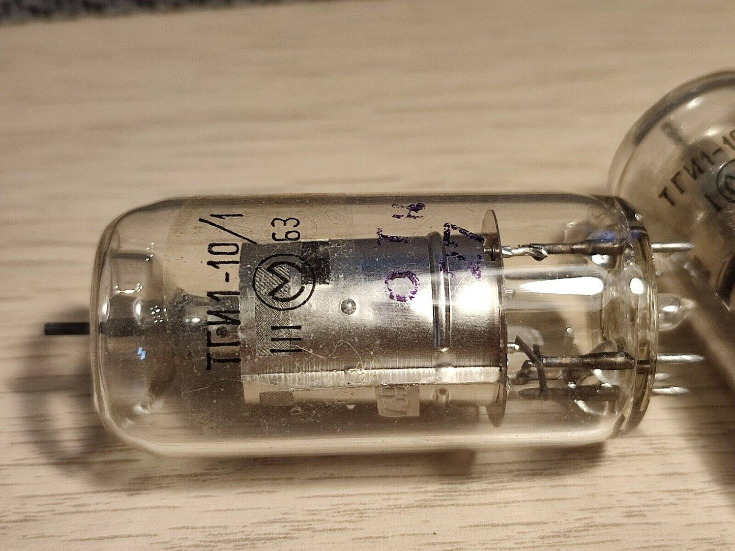 2pcs x TGI1-10/1 MELZ Tube NOS VI-1963 Same date