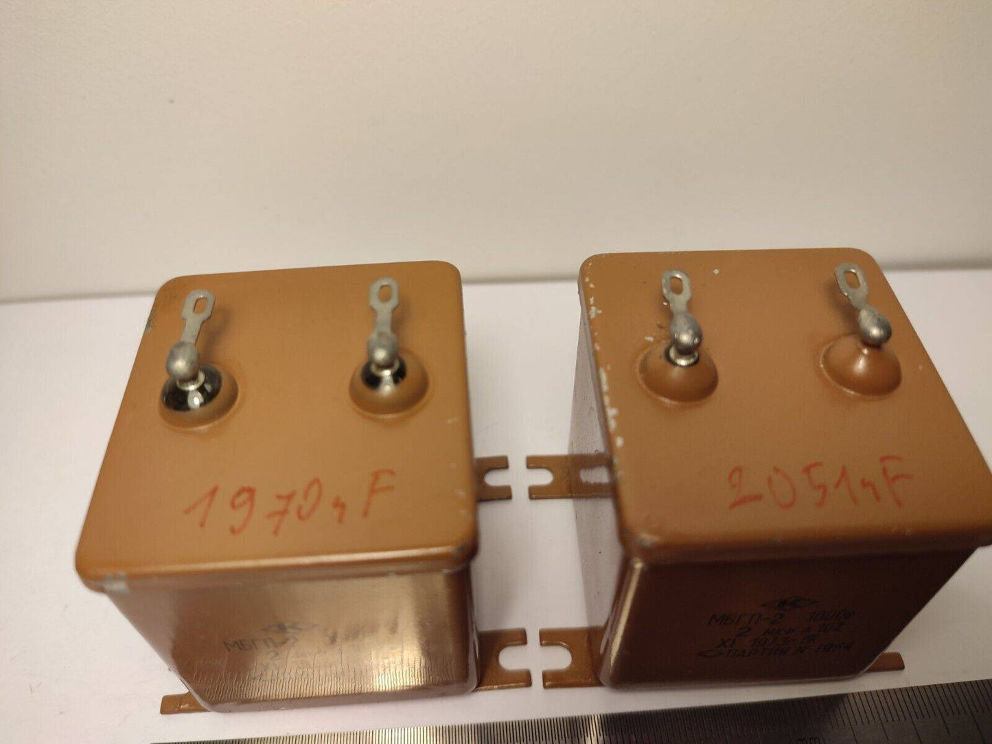 2x 2 uF 20% 1000 V RUSSIAN PAPER IN OIL PIO AUDIO CAPACITOR MBGP-2 МБГП-2