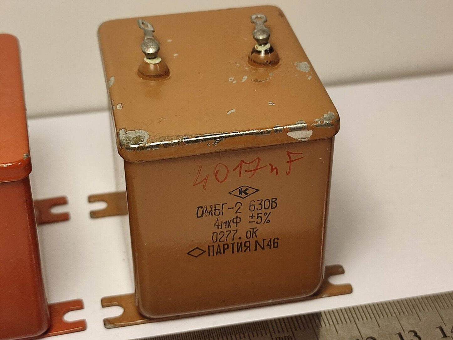 2x 4 uF 630 V RUSSIAN PAPER PIO AUDIO CAPACITOR OMBG-2 ОМБГ-2
