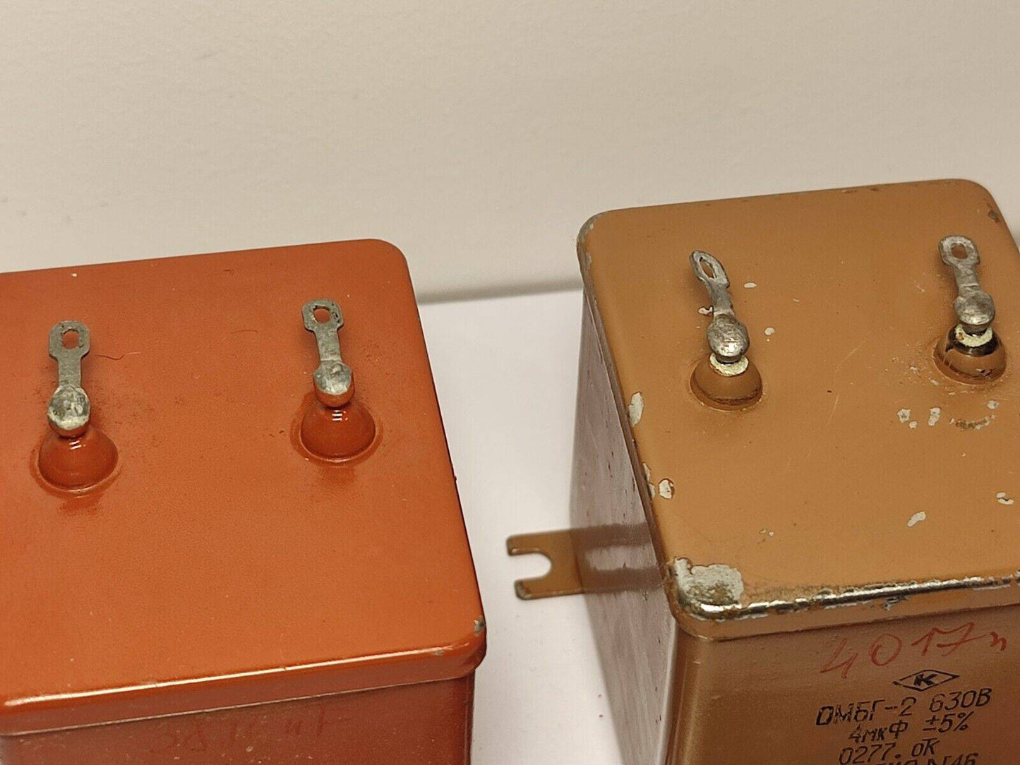 2x 4 uF 630 V RUSSIAN PAPER PIO AUDIO CAPACITOR OMBG-2 ОМБГ-2