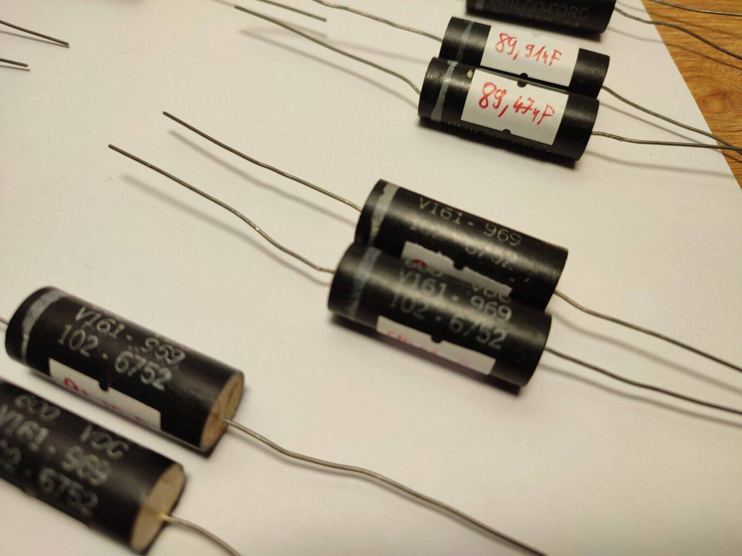 2X MATCHED Vintage 0.1uf .1uf 600v Axial Capacitor PHILCO - FORD NOS 60'S