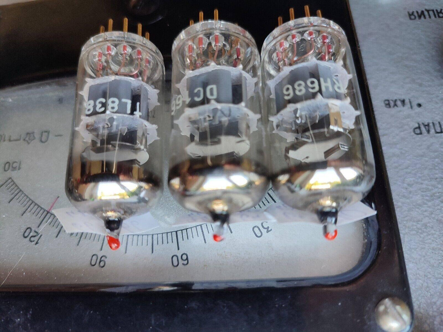 3pcs E88CC RED TIP NOS TESLA RHODIUM-PIN TUBES MILITARY GRADE TUBE