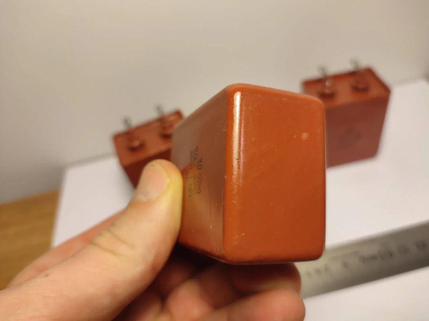 4 vnt. 2 uF 500 V RUSSIAN POPPER IN OIL PIO GARSO KONDENSATORIAI MBGT 10 %