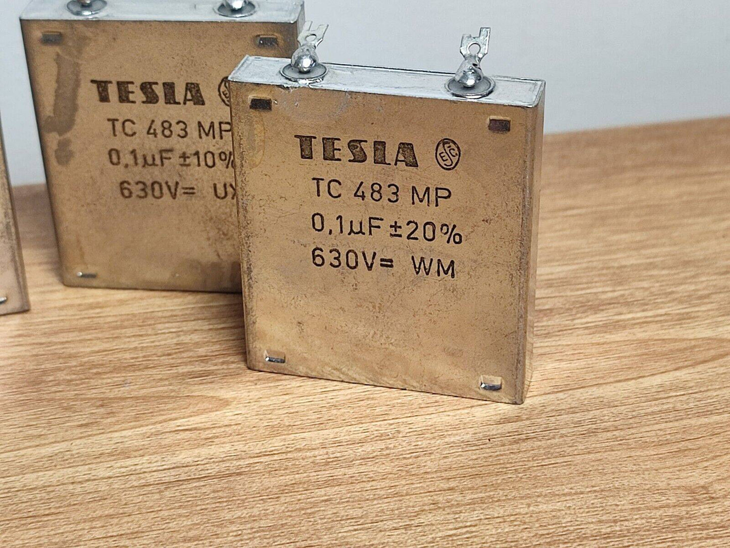 4 Pcs LOT 0.1 uF 0,1uf 100nf 630 V TESLA TC483 MP PAPER IN OIL PIO CAPACITOR 20%