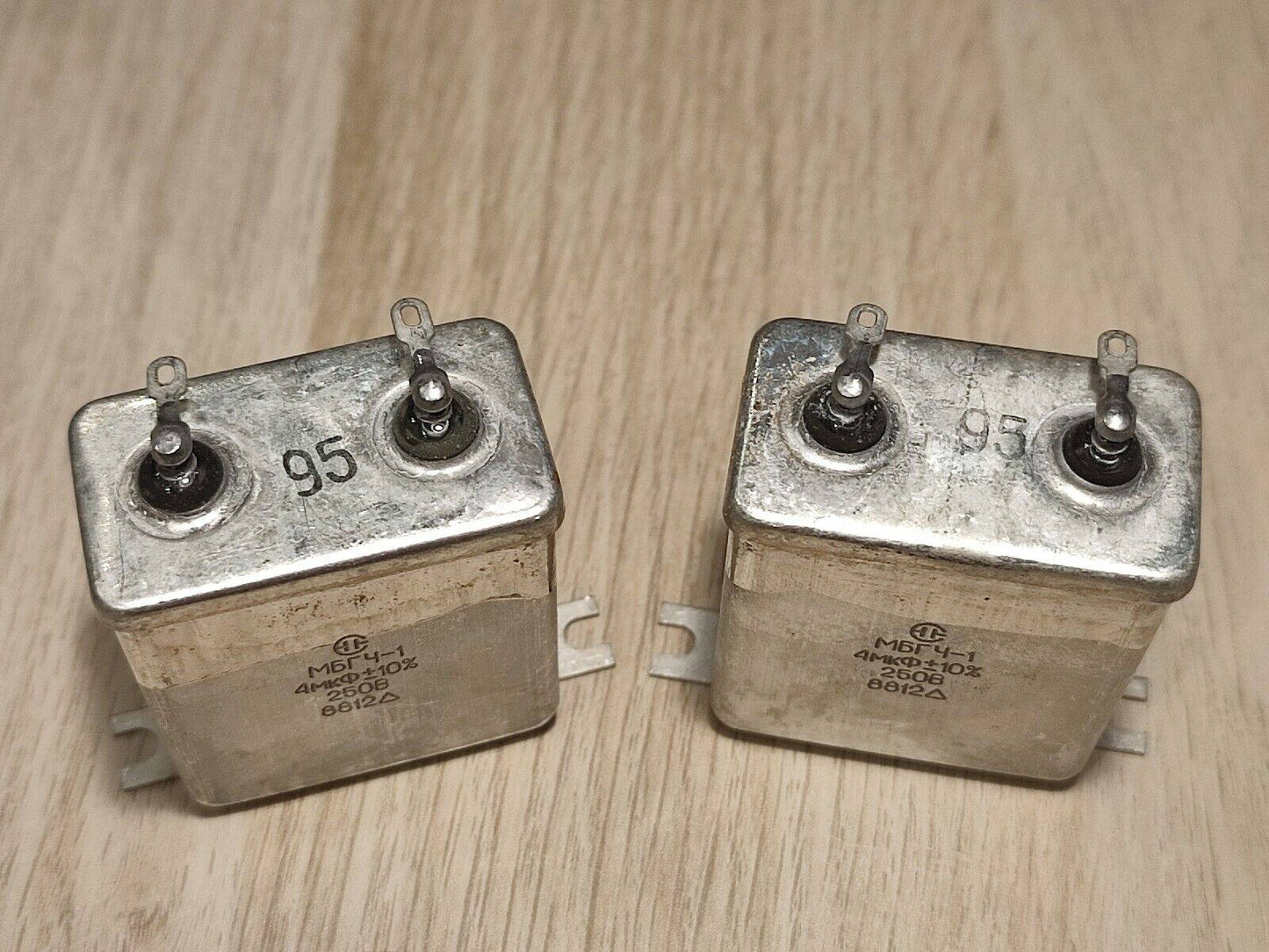 4 Pcs. Lot 4 uF 250 V RUSSIAN PAPER IN OIL PIO AUDIO CAPACITORS MBGCh-1 МБГЧ