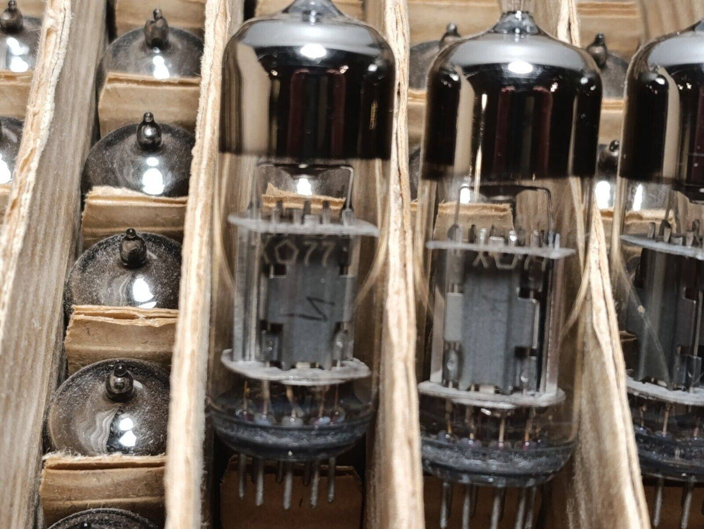 4 pcs LOT 6N6P tubes Gold grid New NOS 70's 1977 ( ecc99 e182cc 5687 7044 7119)