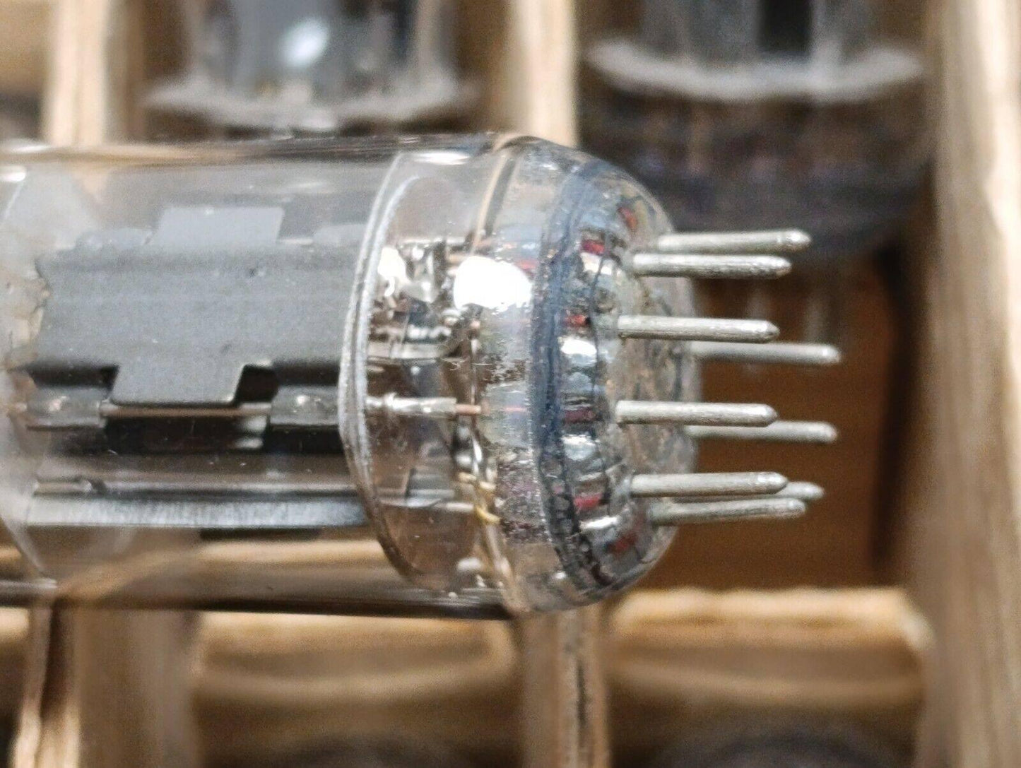 4 pcs LOT 6N6P tubes Gold grid New NOS 70's 1977 ( ecc99 e182cc 5687 7044 7119)