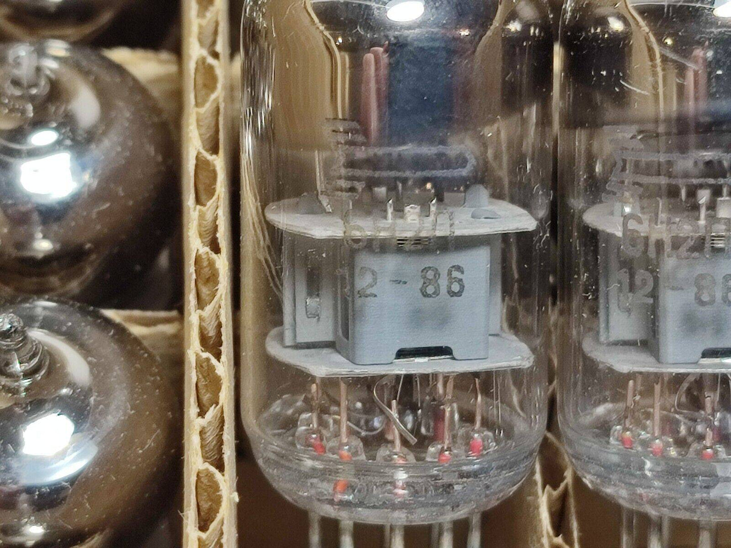 4 pcs. Vintage 80's 6N2P Tubes = ECC83/12AX7 Rocket VOSKHOD NOS Russian 1986 y