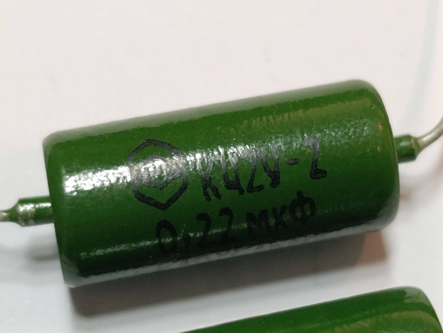 4 pcs x K42U-2(K42Y-2) NEW METAL-PAPER SEALED CAPACITORS 0.22uF +-10% 160V