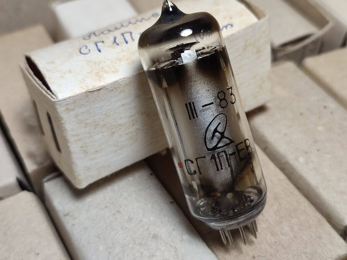 46pcs SG1P-EV (STV150/30 СГ1П-ЕВ) SOVIET VOLTAGE REGULATOR TUBES / NOS SAME DATE