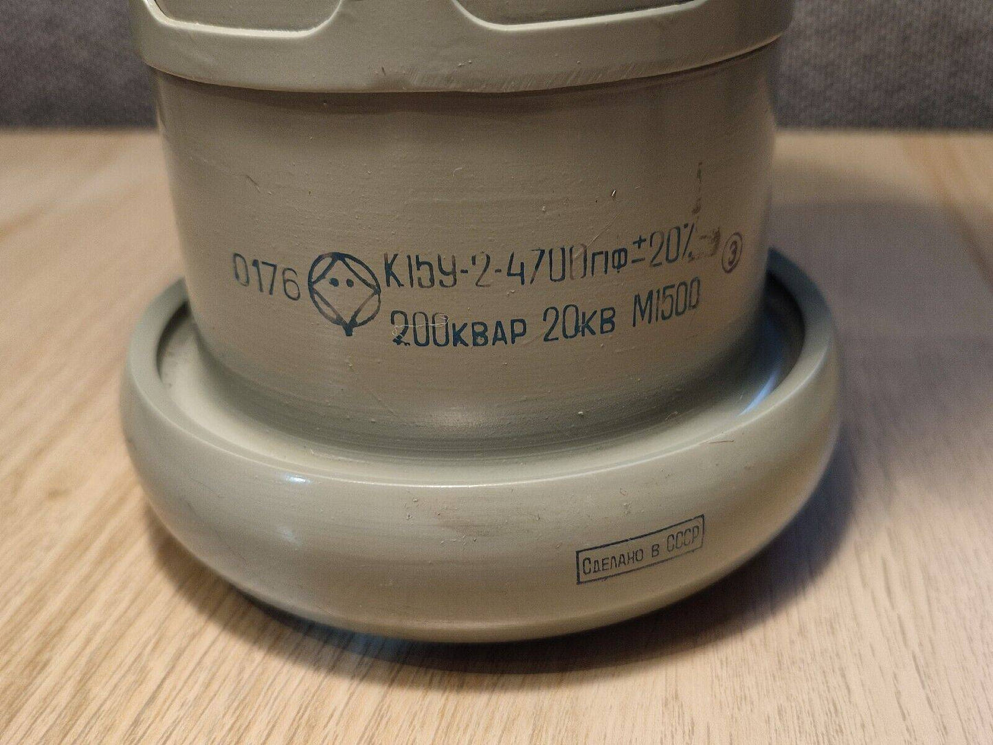 4700 pF 0.0047 uF 20 kV 200 kVAr RUSSIAN HIGH VOLTAGE CERAMIC CAPACITOR K15Y-2