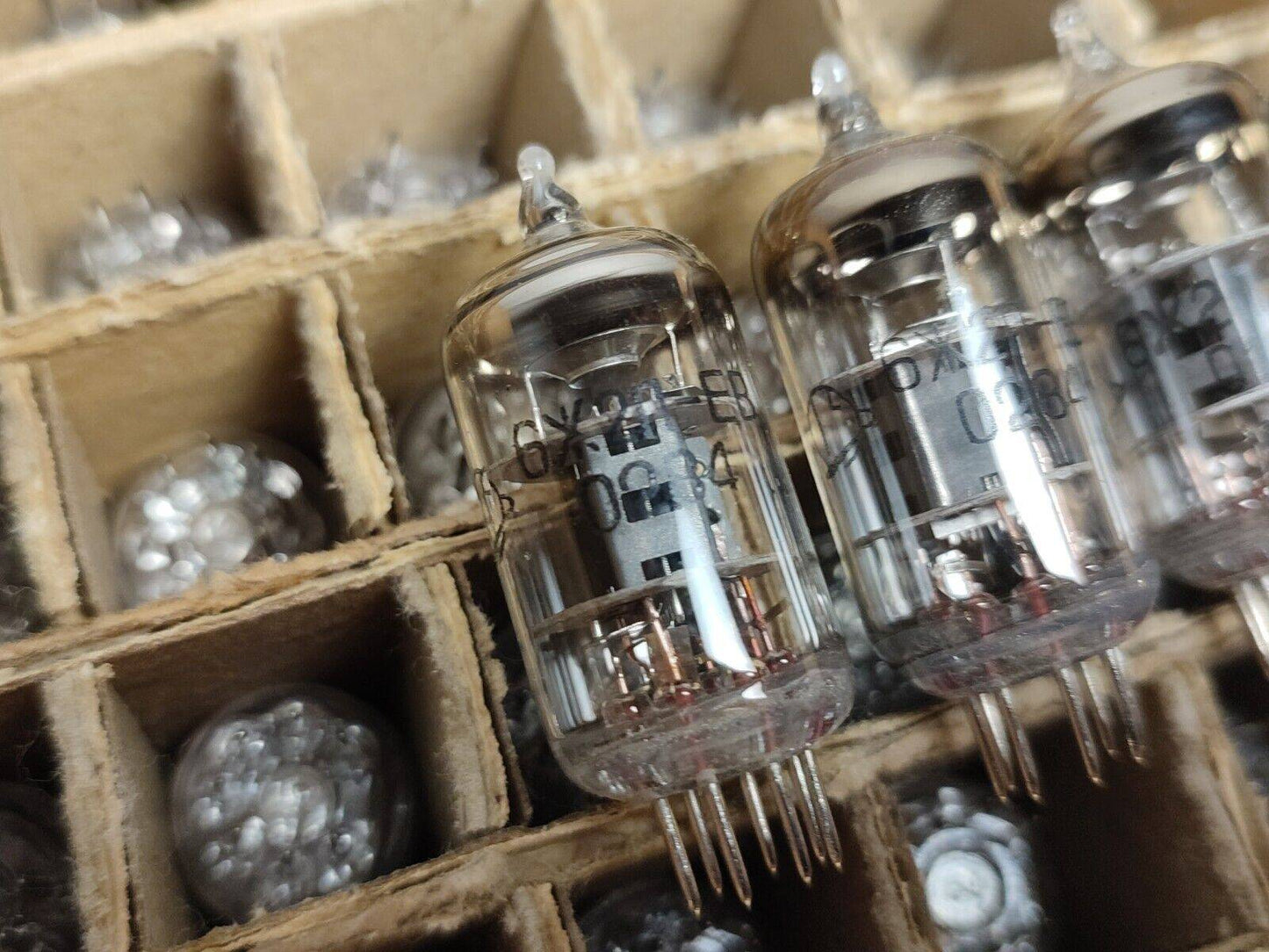 4pcs 6J2P-EV, 6Ж2П-ЕВ NOS Russian gold grid tubes equiv. to 6AS6, 6F33