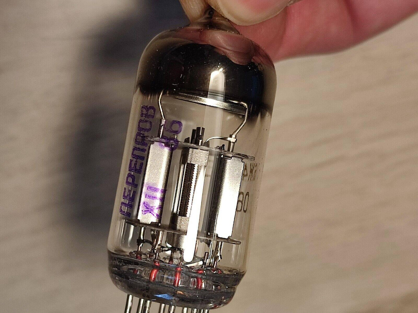 4Pcs 6J43P-E HF pentode tube (with two separate anodes). Gold grid! NOS