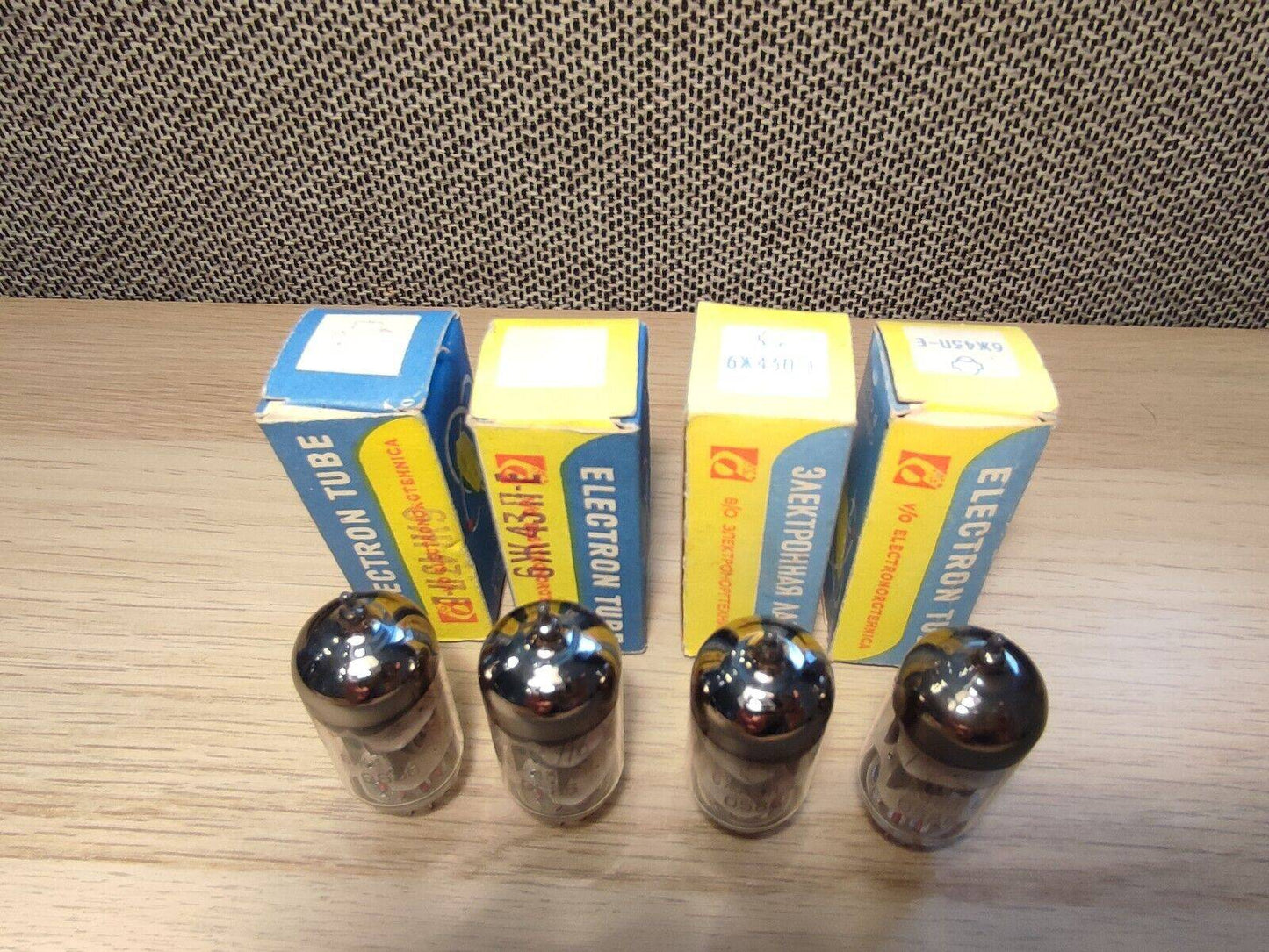 4Pcs 6J43P-E HF pentode tube (with two separate anodes). Gold grid! NOS