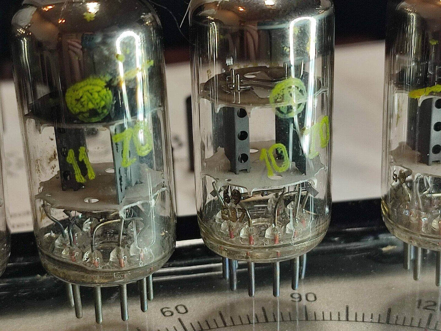 4Pcs ECC81 RFT DOUBLE TRIODE VHF TESTED NOS TUBE = 12AT7 B152 CC81E CV455