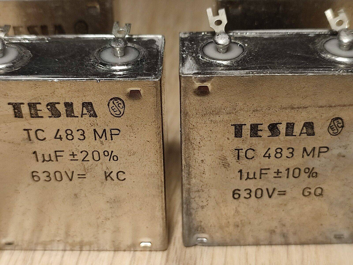 4Pcs LOT 1uF 630 V TESLA TC483 MP PAPER IN OIL PIO CAPACITOR 10% 20% RARE