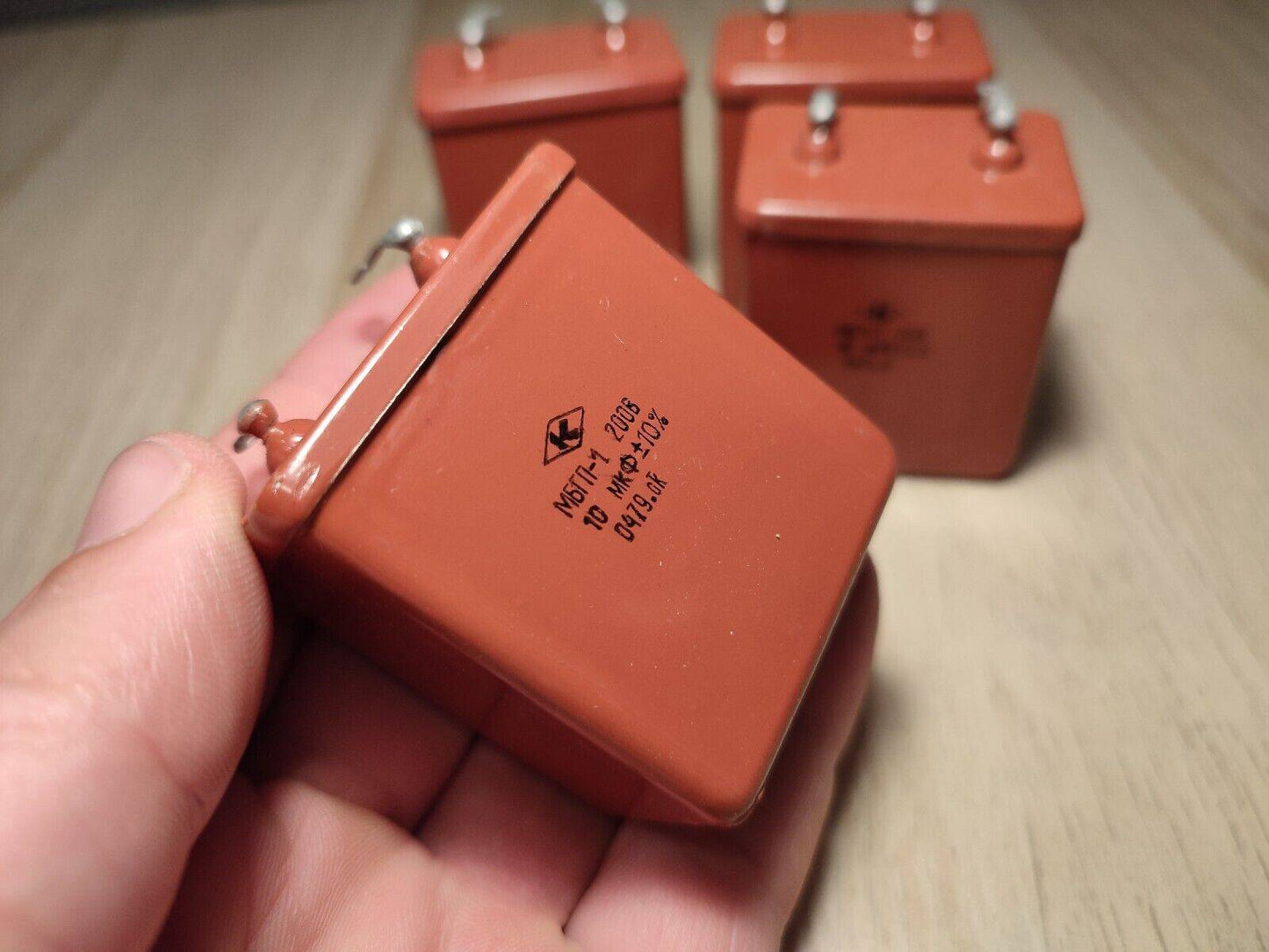 4Pcs MBGP-1 /МБГП–1 10uF 10% 200V RUSSIAN PAPER CAPACITORS LOT