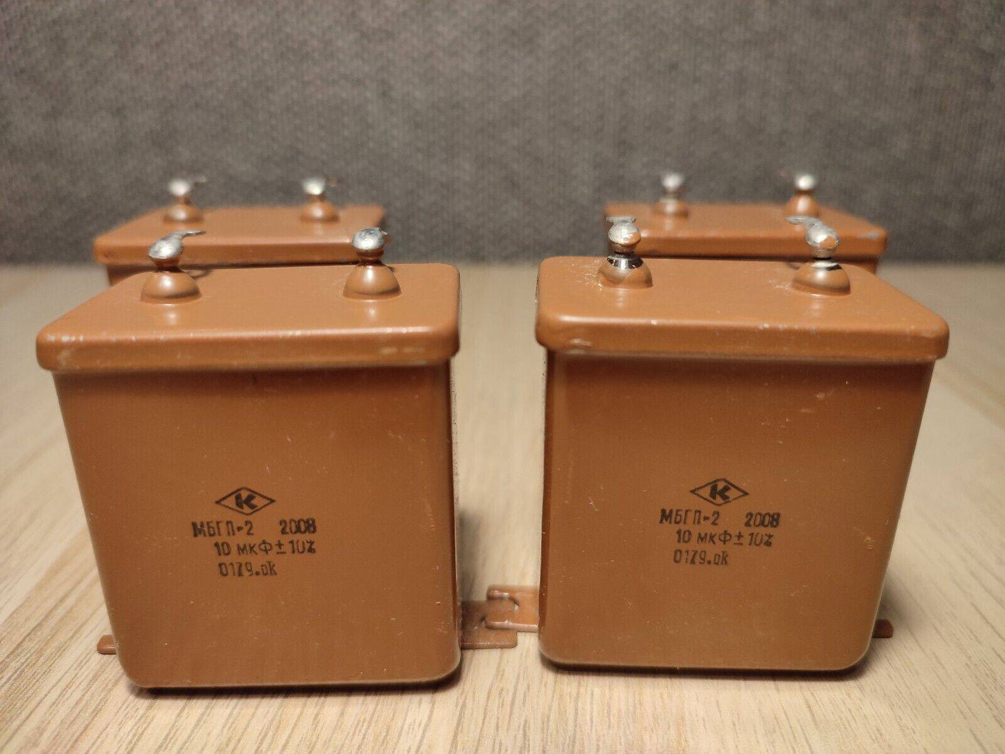 4Pcs MBGP-2 /МБГП–2 10uF 10% 200V RUSSIAN PAPER CAPACITORS LOT