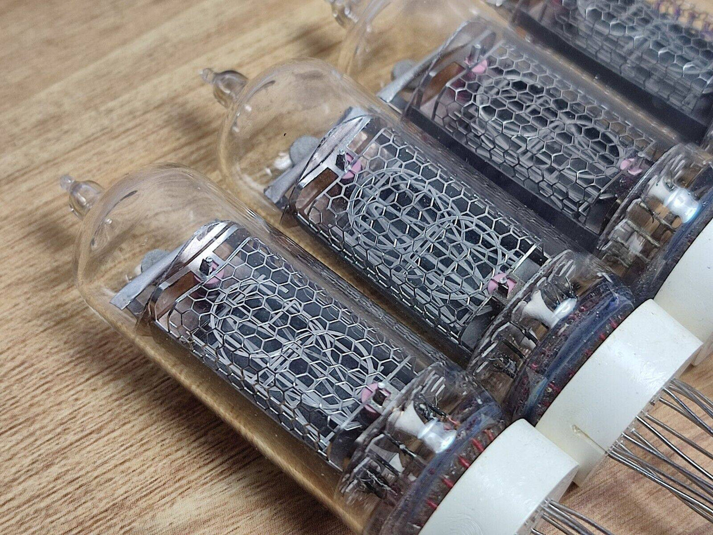 4x IN-19B Tubes Nixie (IN19B NИН-19Б) NEW NEW NOS Tested