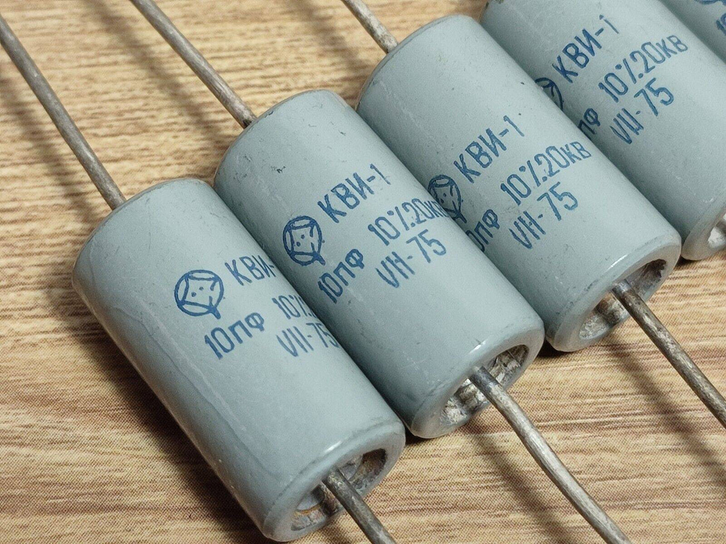 5 pcs 10pF 20kV ±10% Ceramic High Voltage Impulse Capacitors KVI-1 / КВИ-1