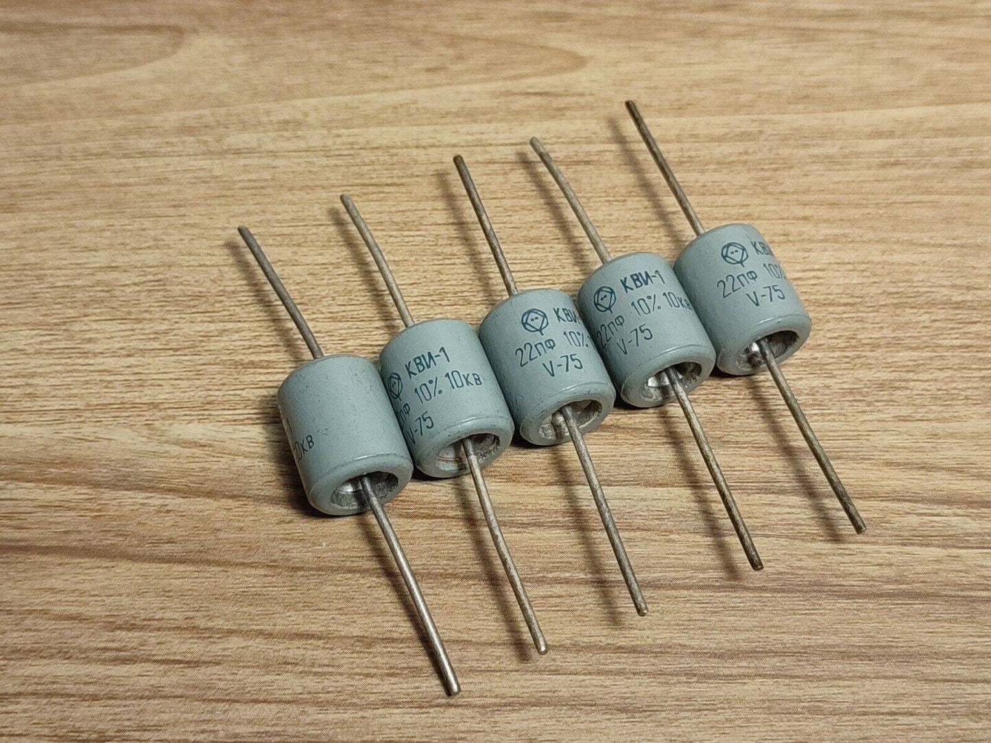 5 pcs 22pF 10kV ±10% Ceramic High Voltage Impulse Capacitors KVI-1 / КВИ-1