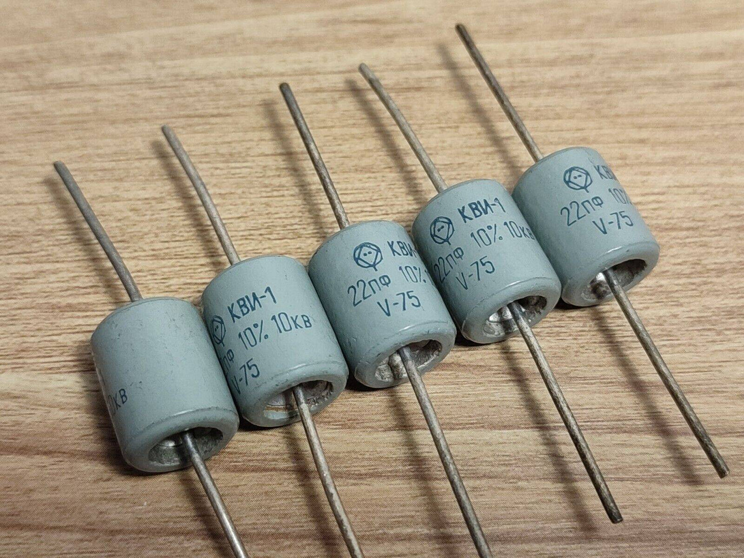 5 pcs 22pF 10kV ±10% Ceramic High Voltage Impulse Capacitors KVI-1 / КВИ-1
