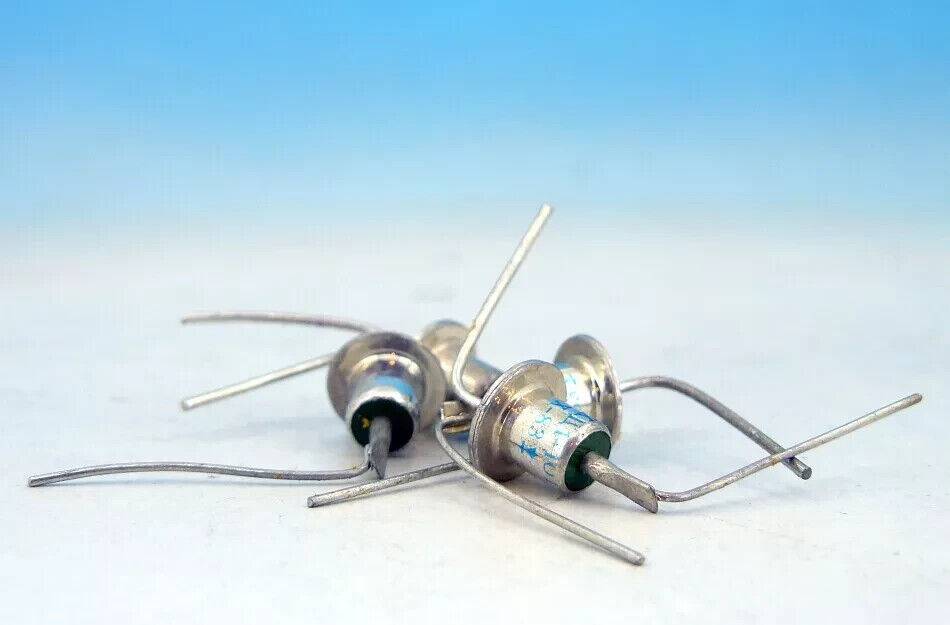 50x D226D Soviet Military 100V 300mA Rectifier diode = KD1101
