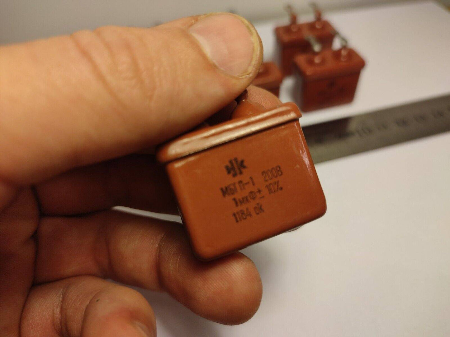 6 PCS. LOT 1 uF 10% 200 V RUSSIAN PAPER IN OIL PIO AUDIO CAPACITOR MGBP-1