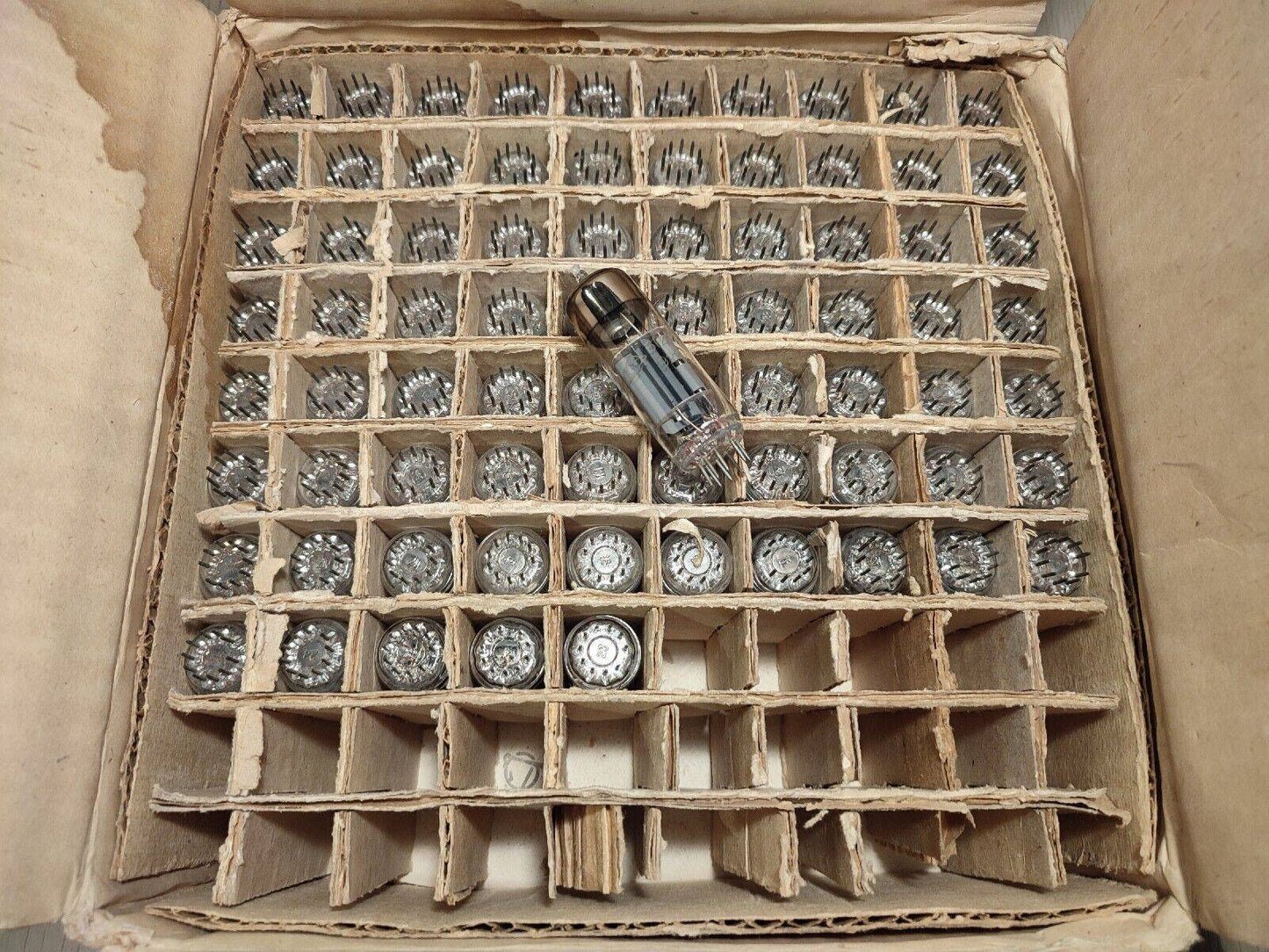 76 pcs 6R4P (6Р4П) Soviet Tubes / Sputnik / NOS NEW / Open Box / NOT USED