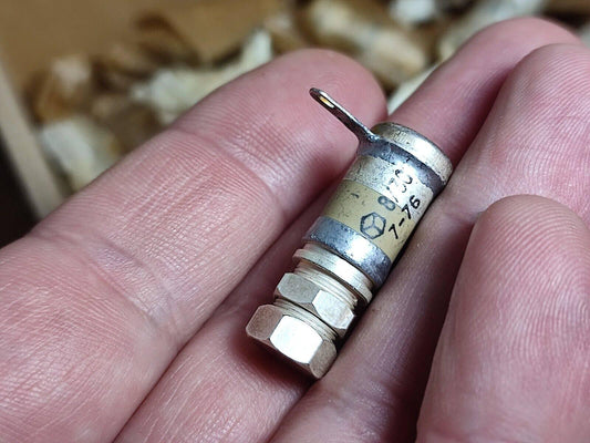 (8-30) pF LOT OF 2 RUSSIAN VARIABLE CERAMIC PRECISION PISTON TRIMMER CAPACITORS - Vintage Radio Parts Store