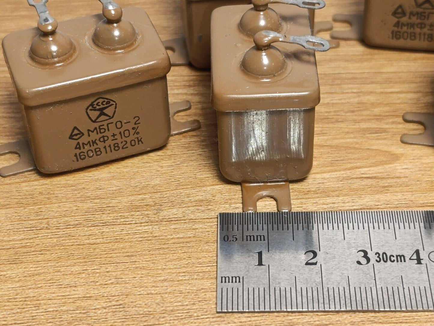 Lot of 5 pcs ( Same Batch) MBGO-2 4uF 160V Russian PIO Capacitors New
