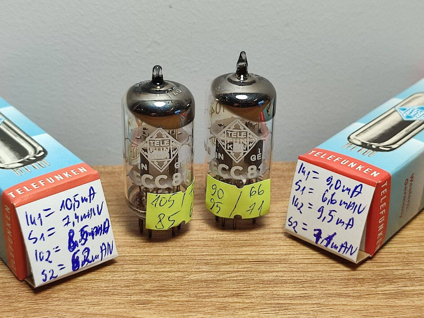 Pair ECC81 TELEFUNKEN ( 12AT7 6201 E81CC ) 30° Degree O-Getter NOS / NEW tubes
